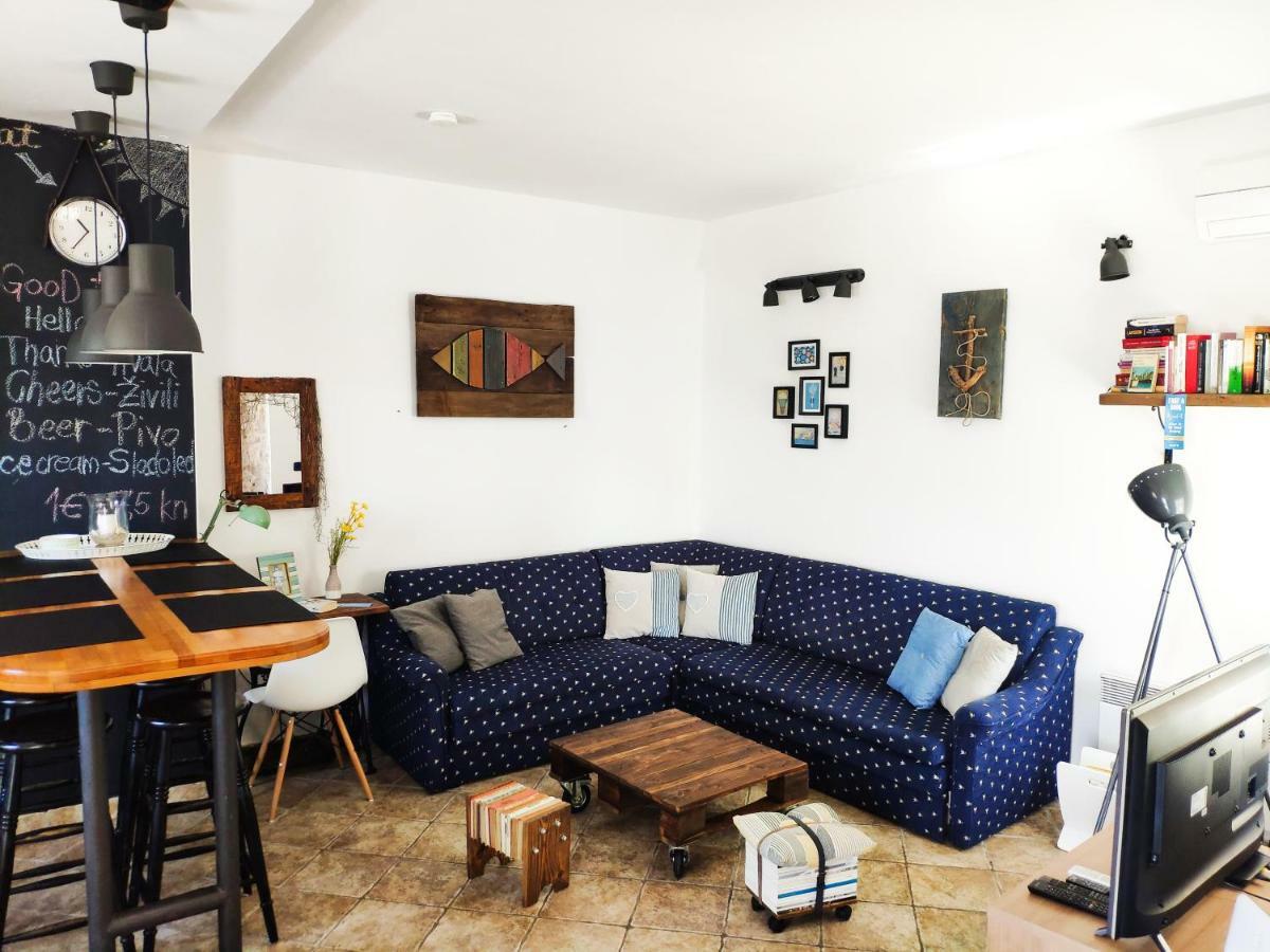 House-Apartment More Tribalj Exterior foto